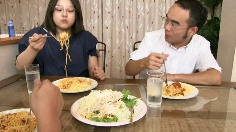 地味子は隠れ巨乳 6 まゆの画像