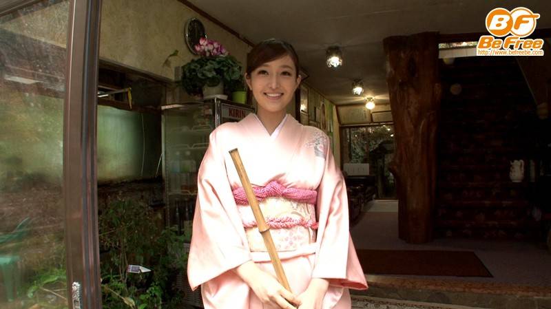 旅先で出会った美人女将 柏木美玲の画像