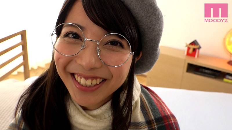 両親は人気ピアニスト！！敏感Fカップ現役音大生AVデビュー！！ 有村みかこ（仮名）20歳の画像