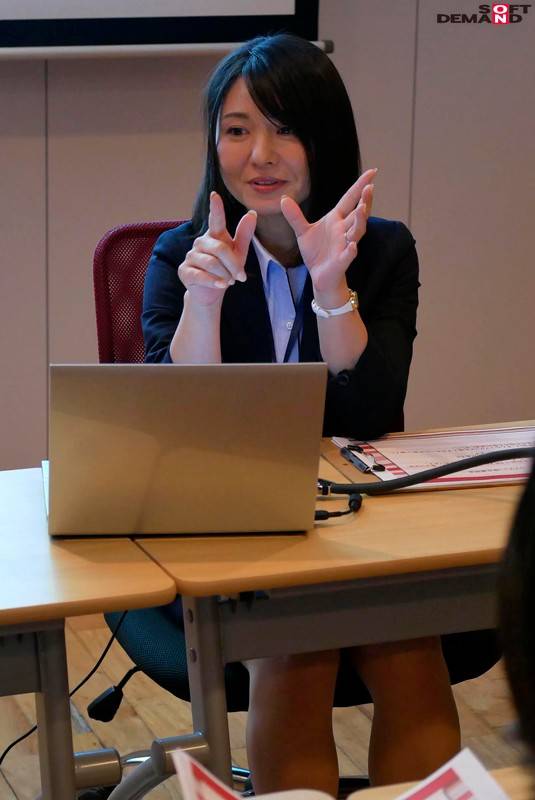 SOD女子社員 宣伝部中途入社1年目 綾瀬麻衣子 46歳 AV出演（デビュー）！の画像