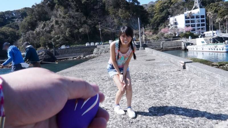 沖縄離島で生まれ育った天真爛漫な健康的褐色美少女が地元でセカンド・ヴァージンデビュー！！ 安座間那海の画像