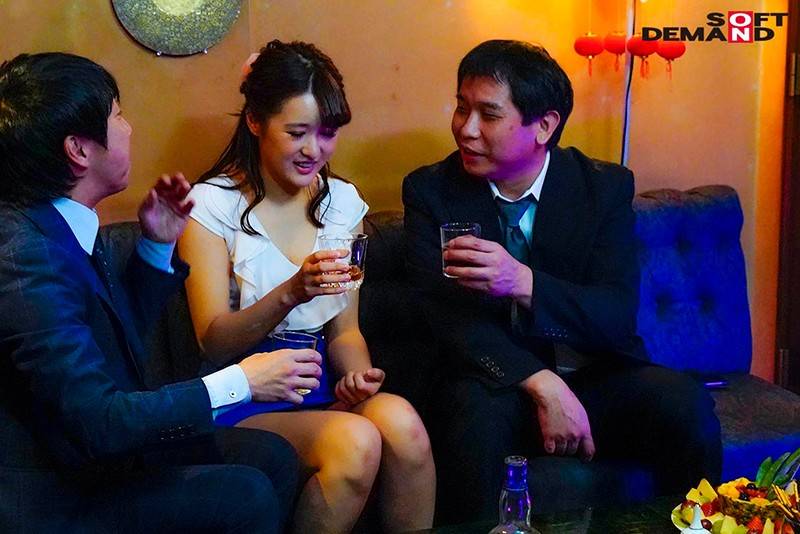 アングラ店から高級店まで完全制覇 うねる腰フリで底なしの快楽を味わえる中国裏風俗 陳美恵の画像